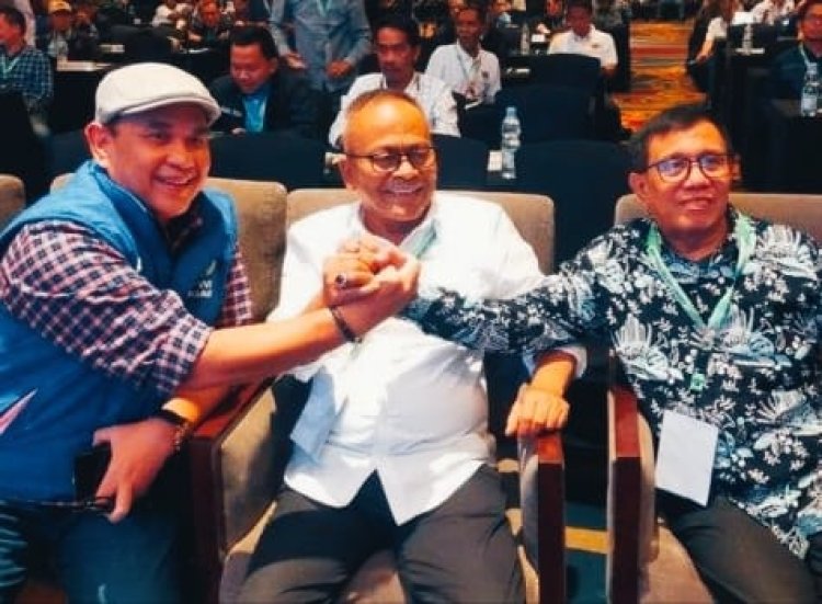 THE THREE MUSKETEERS DI KONGRES PWI PUSAT